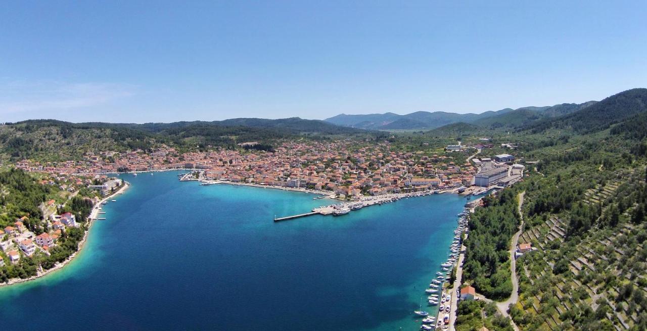 Apartments By The Sea Vela Luka, Korcula - 4449 ภายนอก รูปภาพ